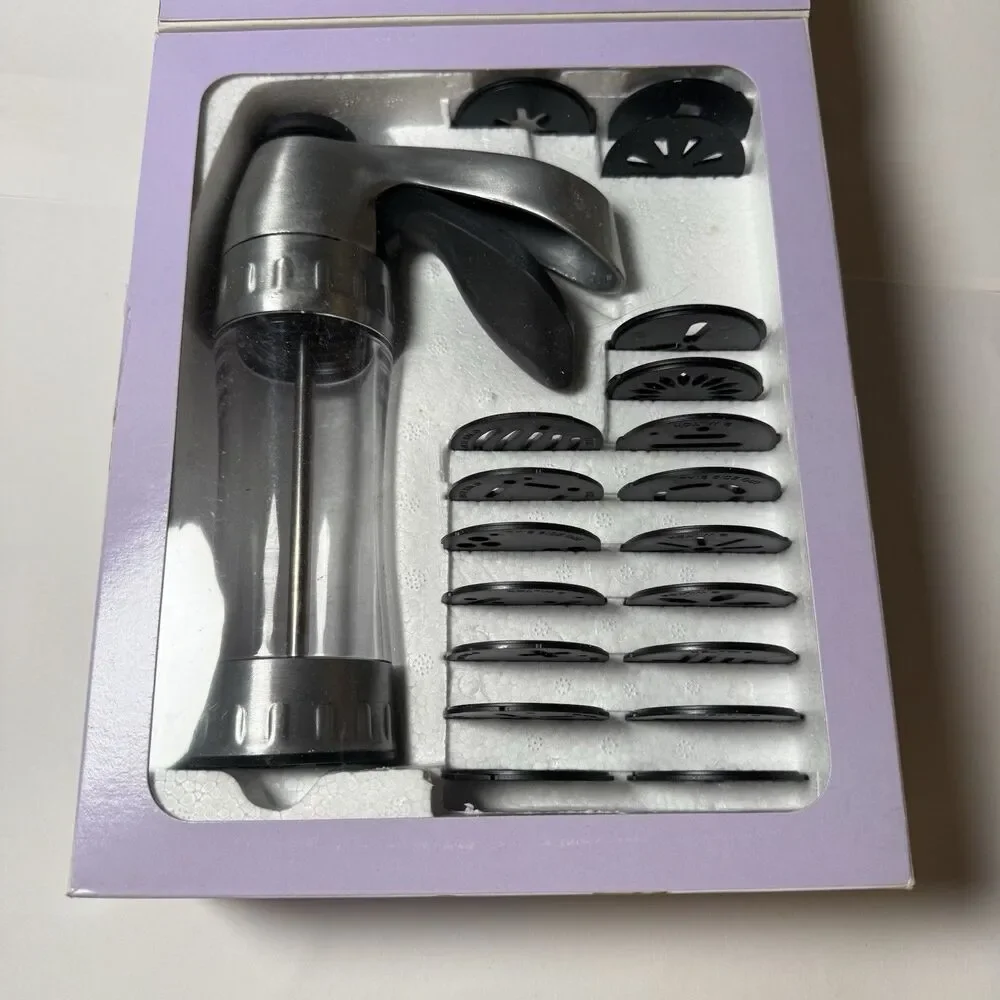 Wilton Cookie Pro Ultra II Cookie Press Set 19pc w/ Handle Silver/Black